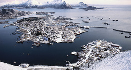 Ballstad látképe