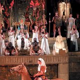 Verdi: Aida (színpadkép, Szegedi Szabadtéri Játékok, 2004)