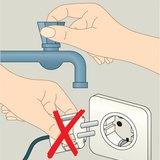 Ne érints meg egyszerre elektromos eszközt és földelt tárgyat!