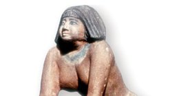 Kenyeret készítő egyiptomi nő szobra