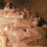 Pompeji holttestek gipszöntvényei 