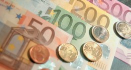 Euróbankjegyek és -érmék 
