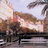 A bájos fürdőváros, Karlovy Vary
